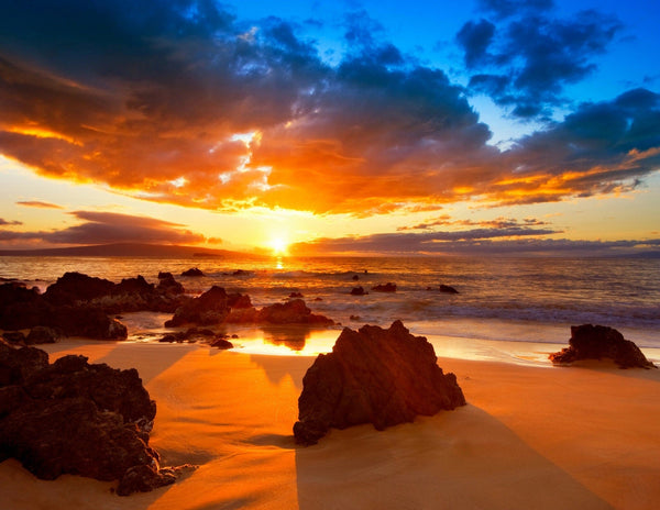 A breathtaking sunset on a Hawaiian beach – Peel and Stick Wall Murals